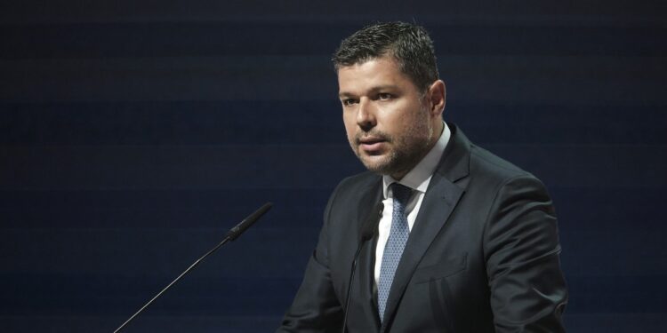 ΔΕΗ: Ποια ονόματα δηλώνουν παρόν στην αύξηση κεφαλαίου