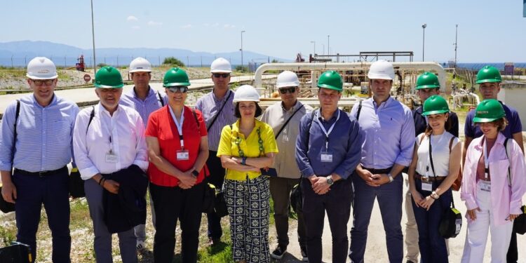 Energean: Στις εγκαταστάσεις του Πρίνου, η Πρόεδρος του Διεθνούς Επιμελητηρίου Μηχανικών Πετρελαίου