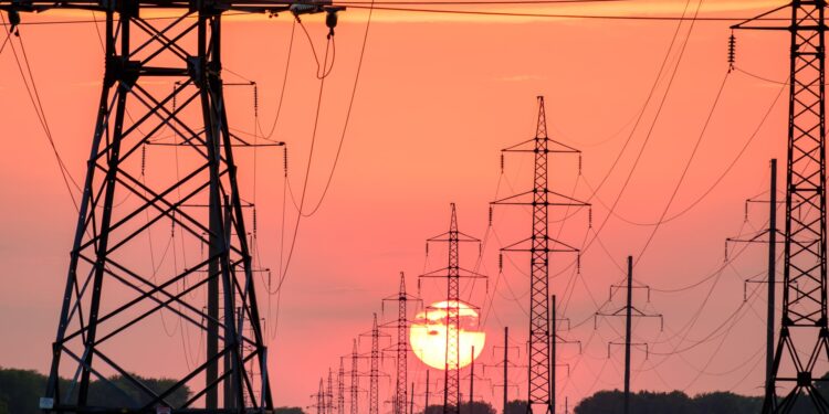 ENTSO – E: Eπάρκεια για το καλοκαίρι αλλά ανησυχία για τους καύσωνες και τις πυρκαγιές